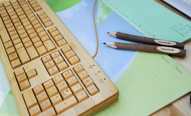 Tastatur aus Bambus