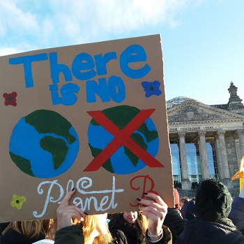 350-klimastreik-c-lena-chiari-wwf